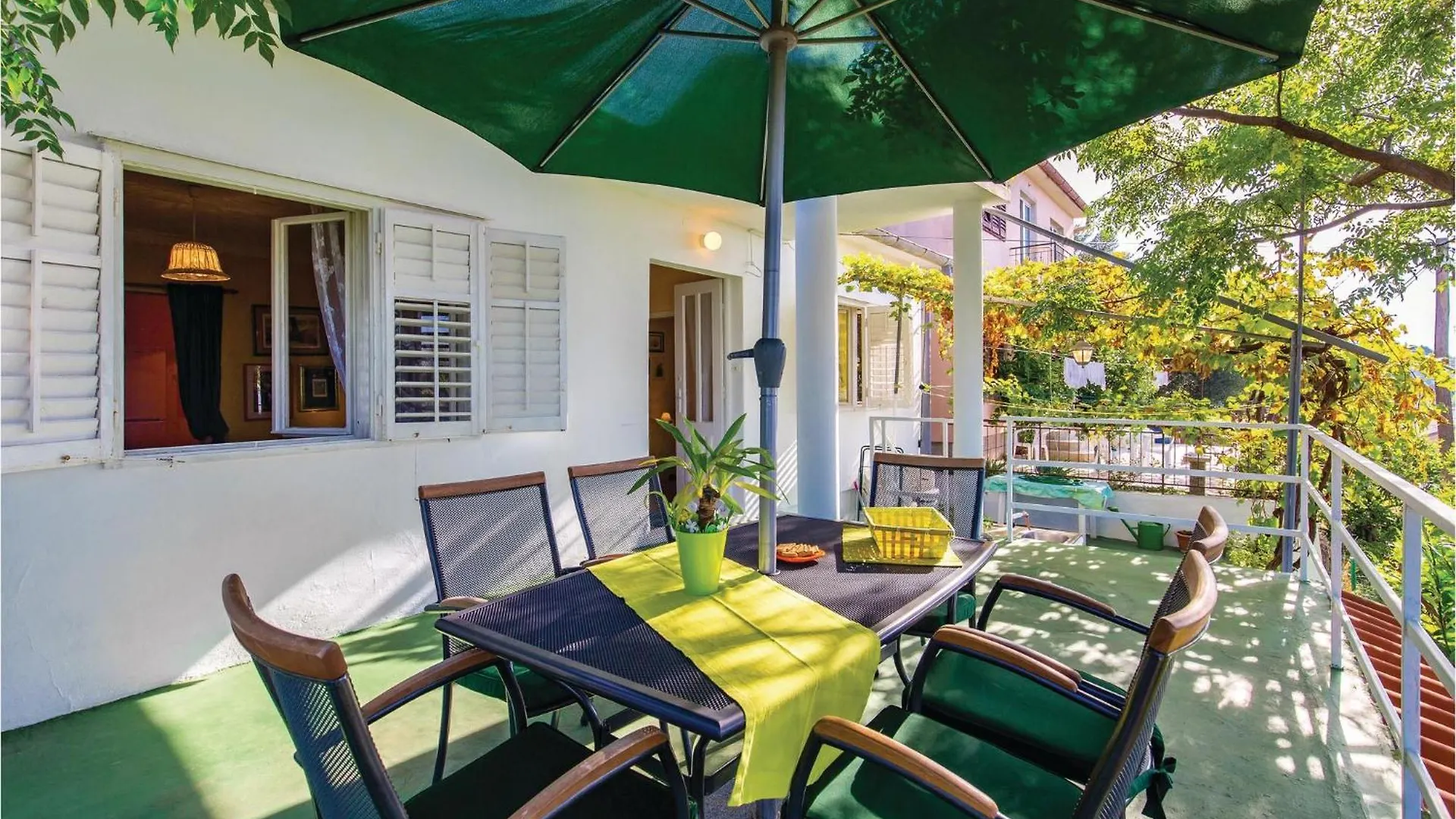 Beautiful Home In Palit With Kitchen 0*,