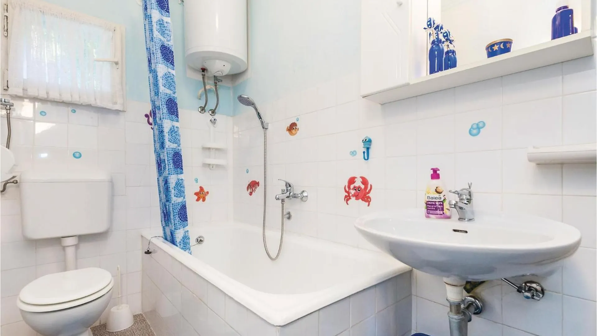 Beautiful Home In Palit With Kitchen Croatia